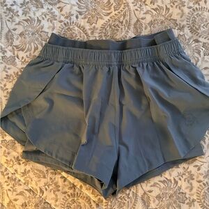 Vuori Women's Athletic Shorts in Slate Gray